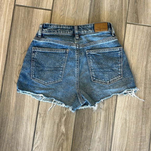 Never worn American Eagle jean shorts - Picture 2 of 2